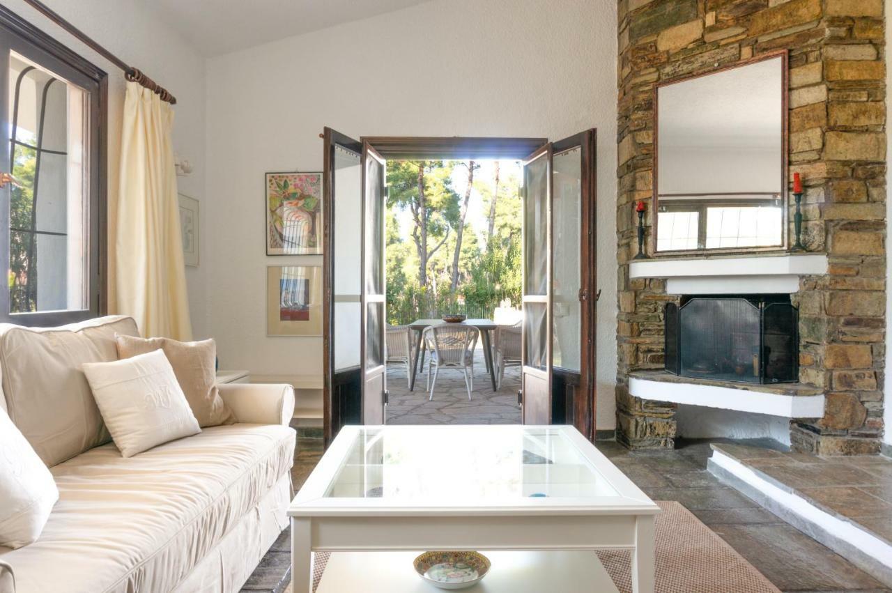 Villa Aurora In Sani With Garden And Pool מראה חיצוני תמונה